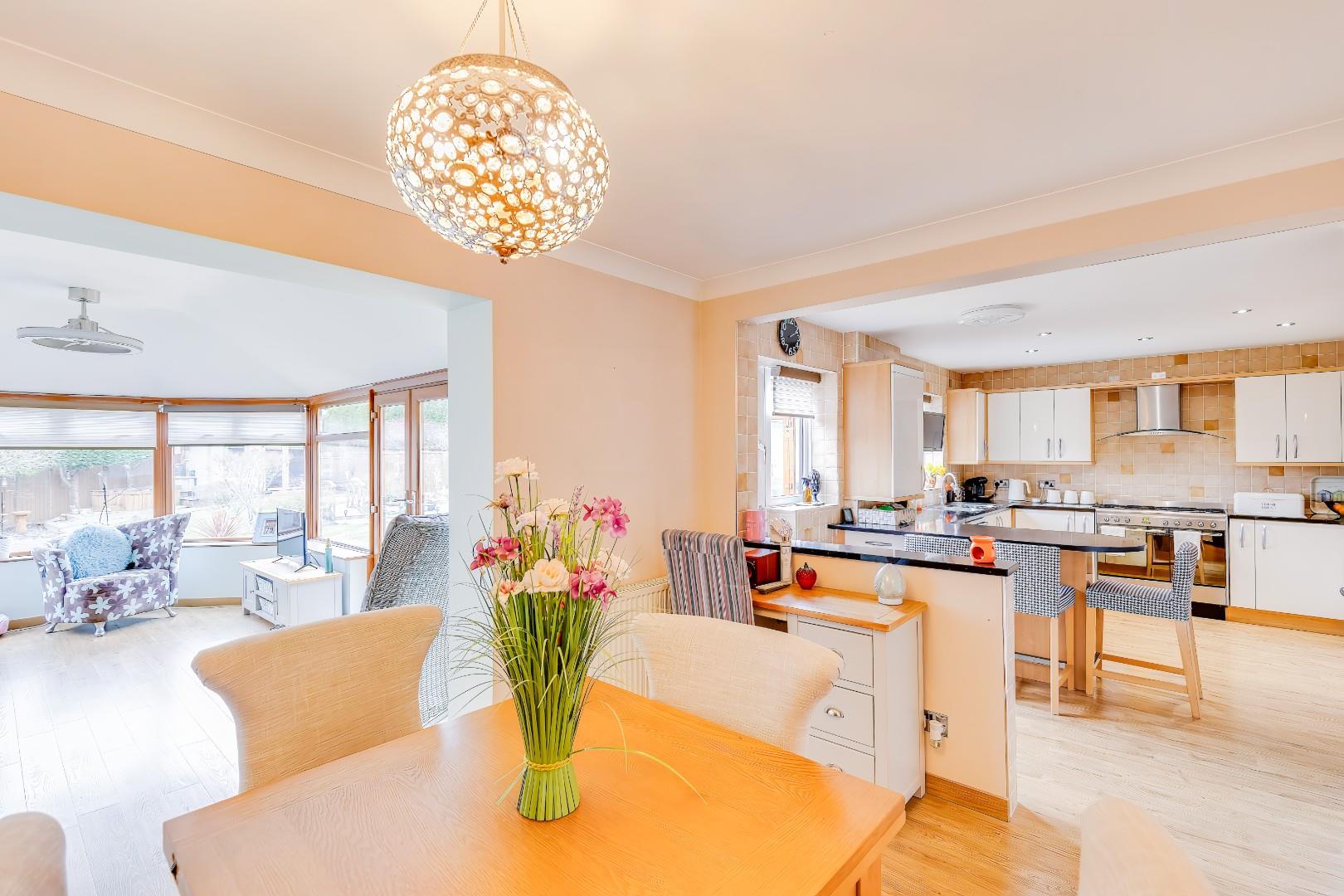 2 Priory Gardens, Barry, CF63 1FH